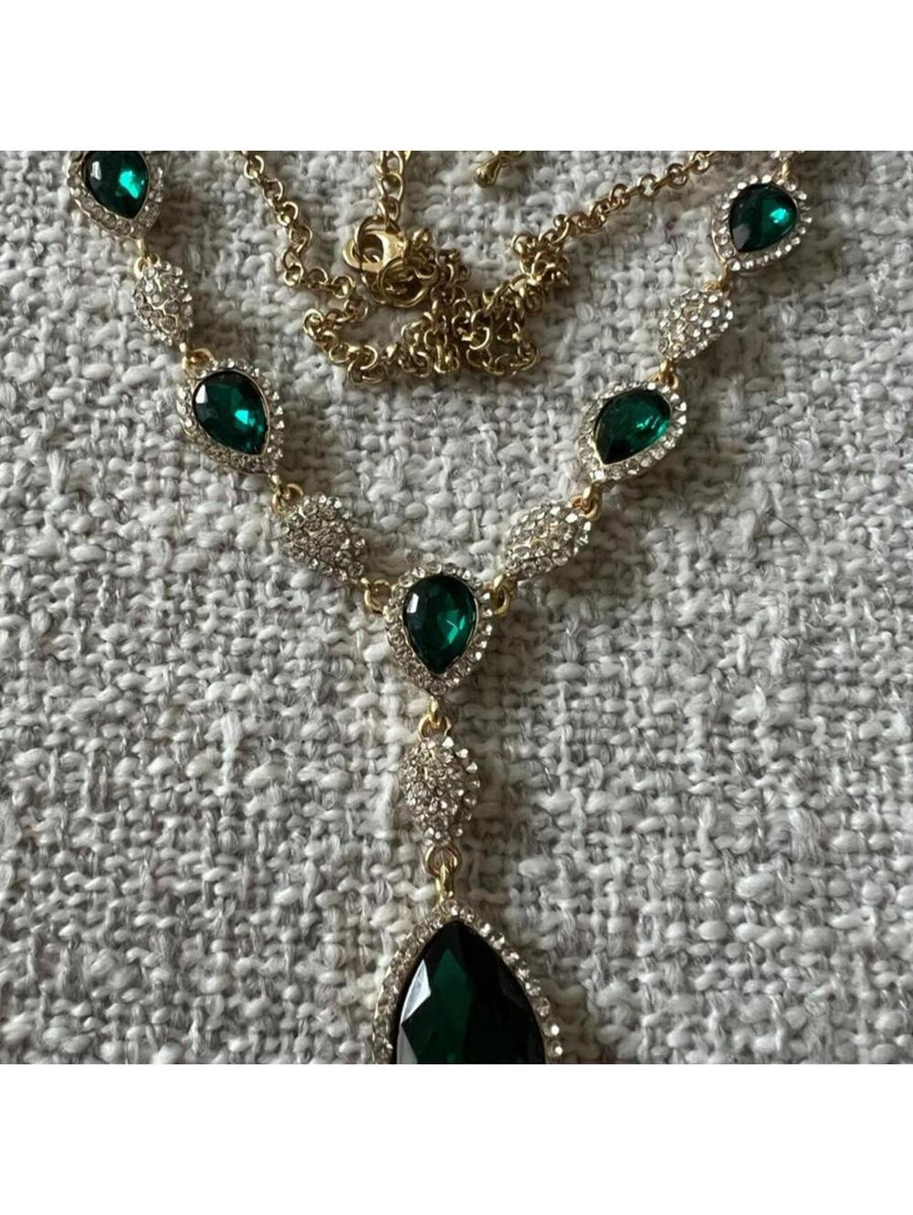 Teardrop Y Necklace
